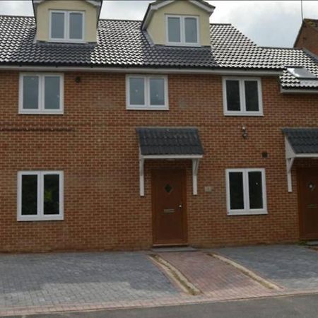 Garland Modern Spacious Apartment, Brentwood 1 Luaran gambar