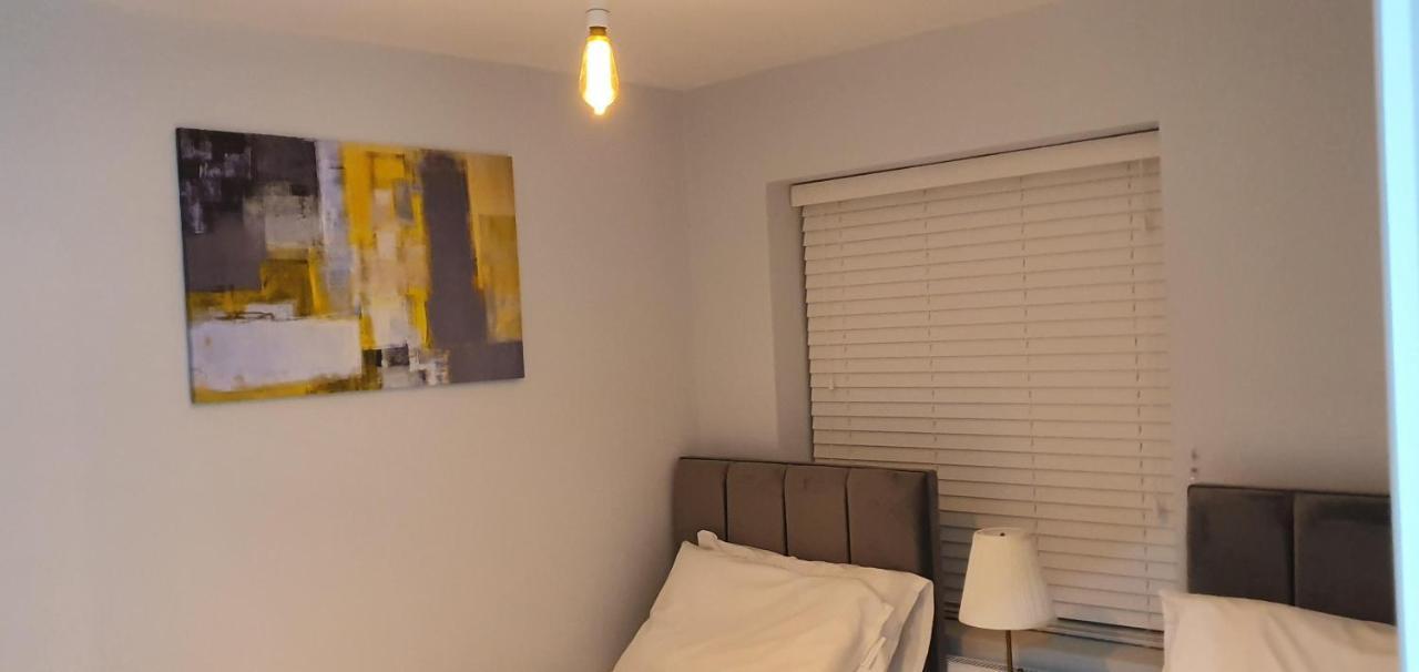 Garland Modern Spacious Apartment, Brentwood 1 Luaran gambar