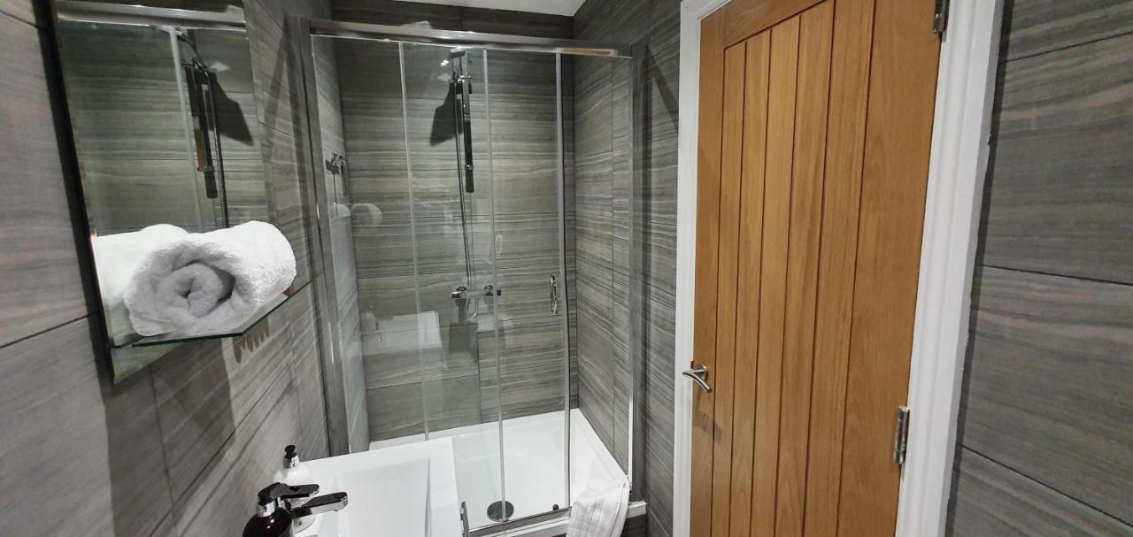 Garland Modern Spacious Apartment, Brentwood 1 Luaran gambar