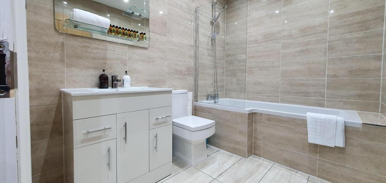 Garland Modern Spacious Apartment, Brentwood 1 Luaran gambar